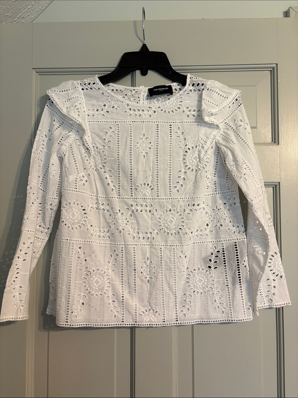 The Kooples Paris 0 White Eyelet Ruffle Shoulder Long Sleeve  Cotton Blouse